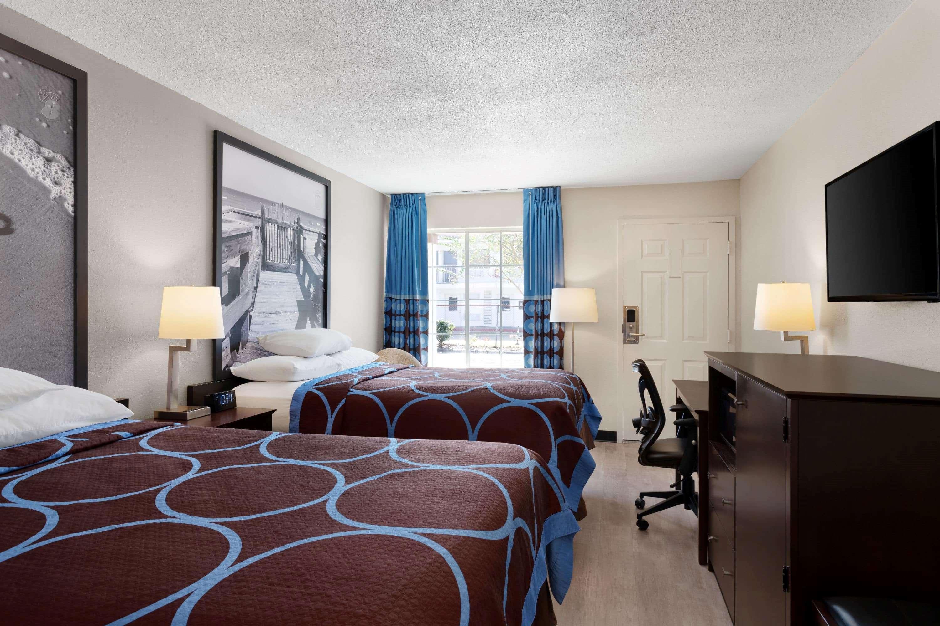 Motel Super 8 By Wyndham Gulfport Biloxi Airport Exterior foto