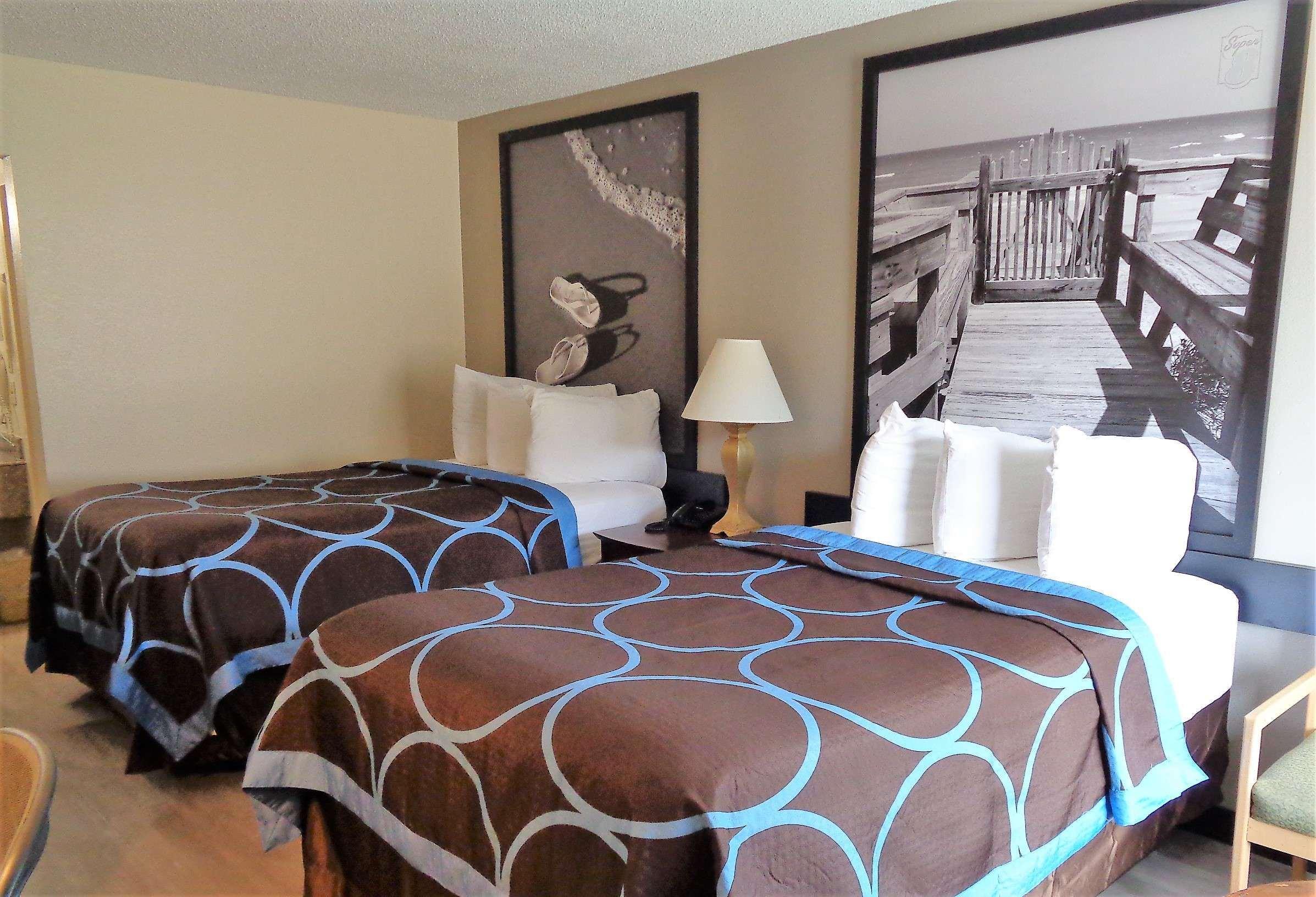 Motel Super 8 By Wyndham Gulfport Biloxi Airport Exterior foto